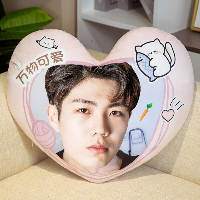 心形抱枕diy定制做可印照片毛绒玩具玩偶布娃娃女生睡觉生日礼物