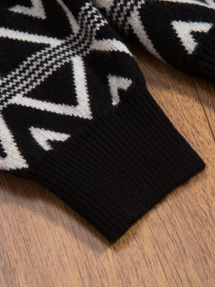 남성용 레트로 다이아몬드 스웨터 2024 겨울에 따뜻하게 유지하기 위해 새로운 가벼운 럭셔리 니트 스웨터 싱글웨어 라운드 넥 캐시미어 스웨터 남성용 두꺼운