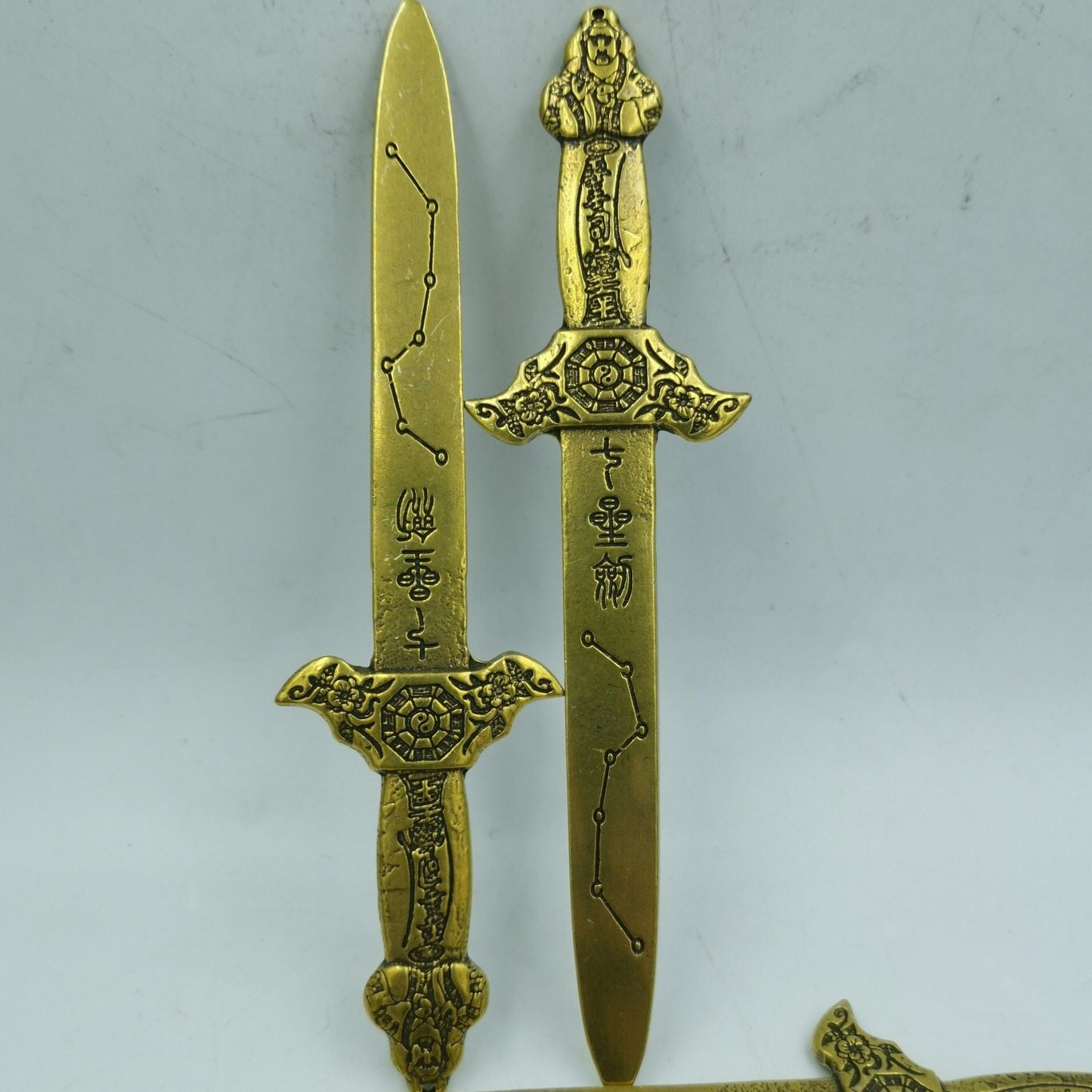 黄铜太极剑七星剑八卦剑阴阳剑小铜剑古铜摆件挂件纯铜配件祝福