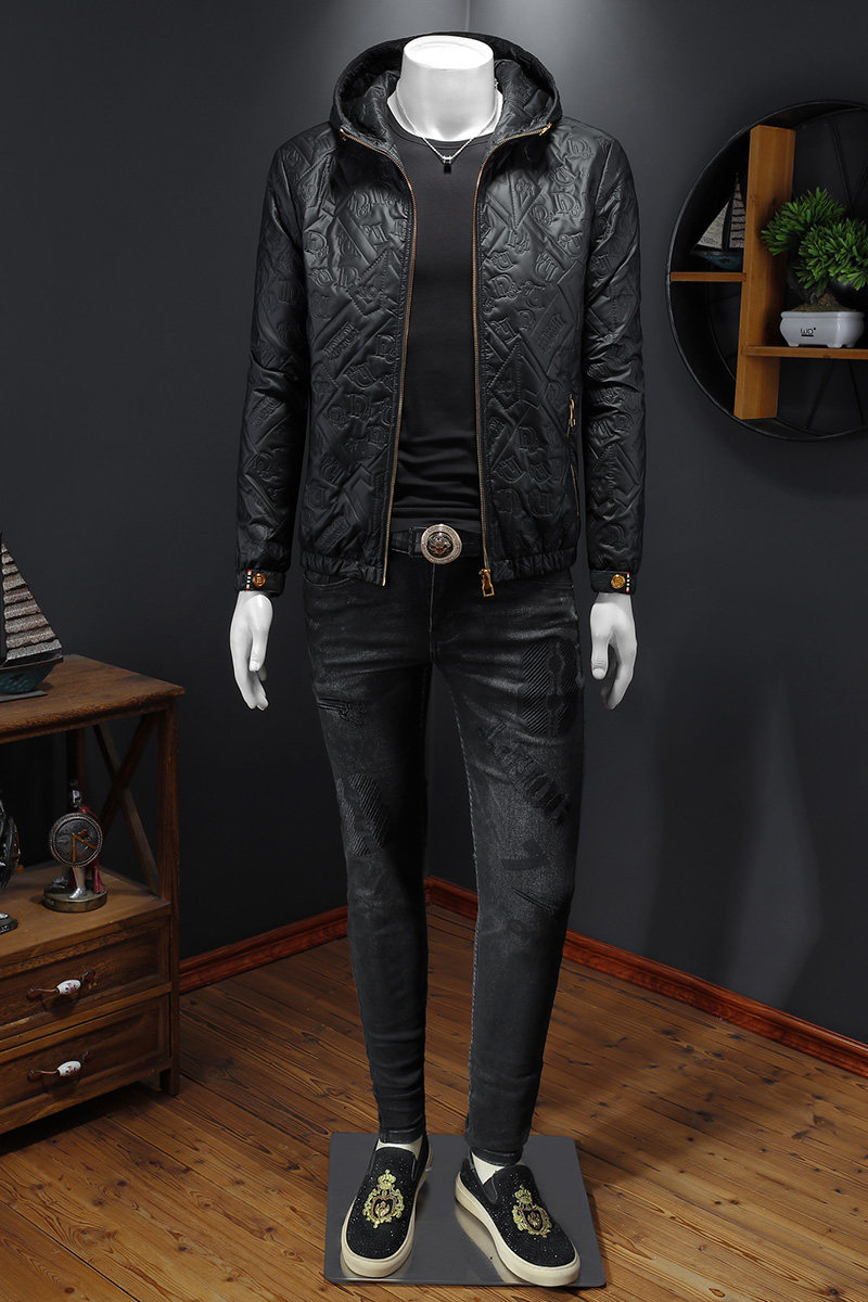 2024年秋冬新款男士连帽加棉压花皮衣外套.货号2378P185假模图,男装皮衣,钱塘6007(原2006)