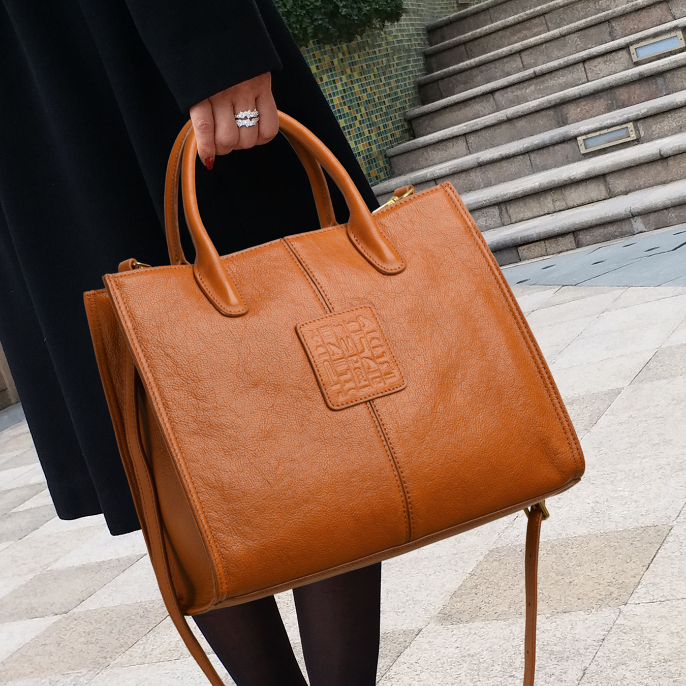 CCAMO通勤包时尚复古真皮女士包