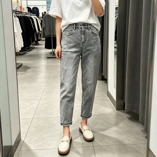 ABLEJEANS弹力小脚锥形牛仔裤
