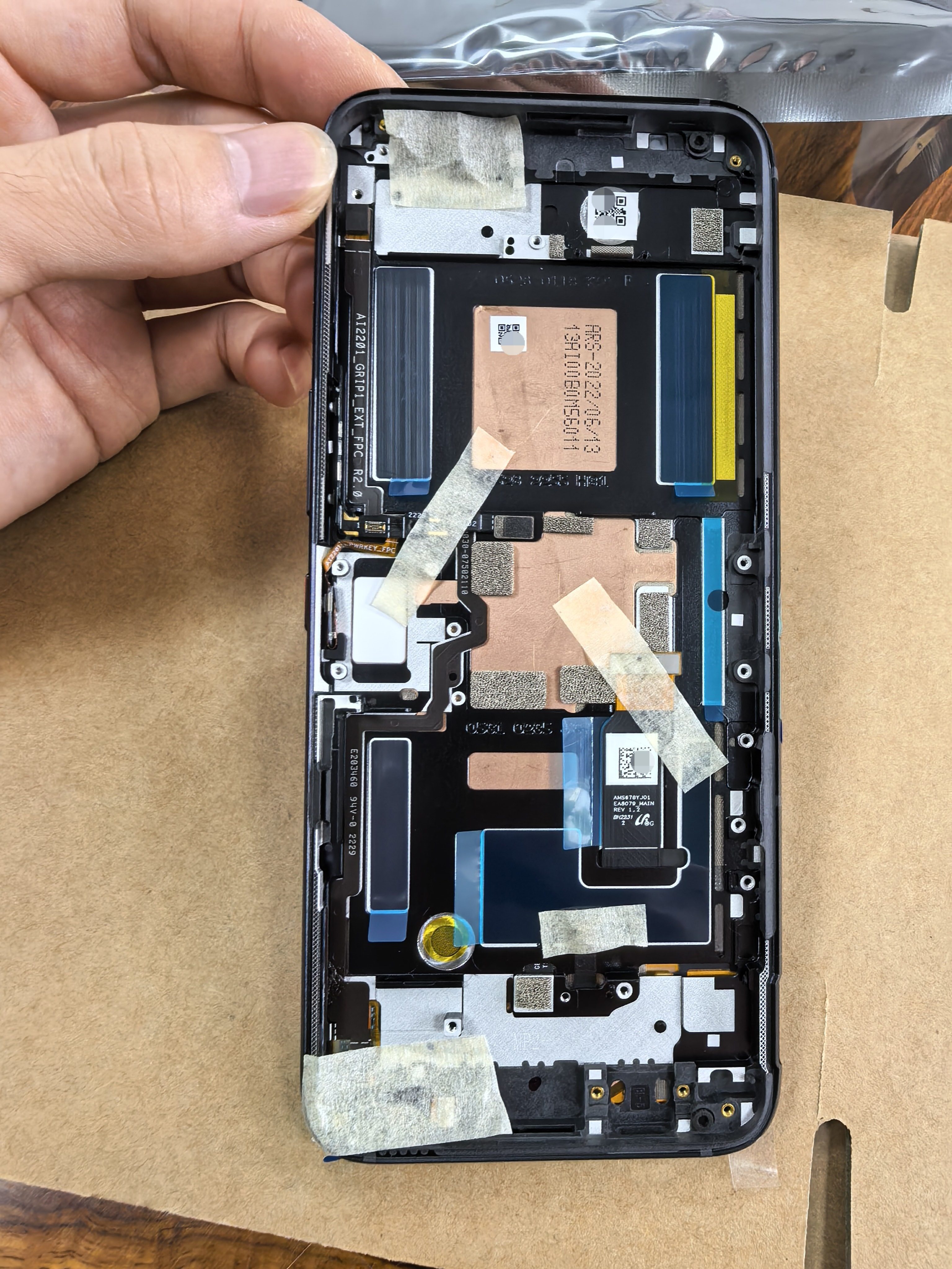 华硕ROG6屏幕总成带框 带侧键 压感排线 指纹 高刷 全新原装