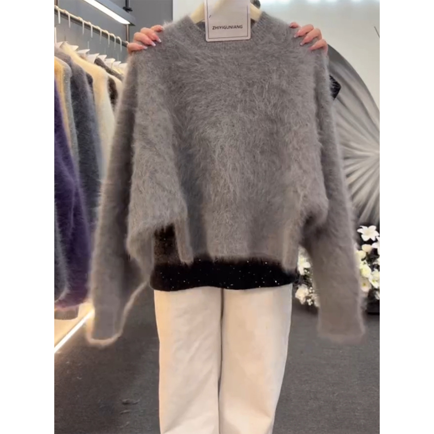 水刷工艺高级感重工羊驼毛软糯拉毛绒毛衣女秋冬蝙蝠袖长毛针织衫,女装/女士精品,大码内搭,淘宝优惠券,粉丝福利购,淘宝优惠卷