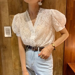 Korean chic versatile sweet age reducing lace bubble sleeve top V-neck short sleeve shirt