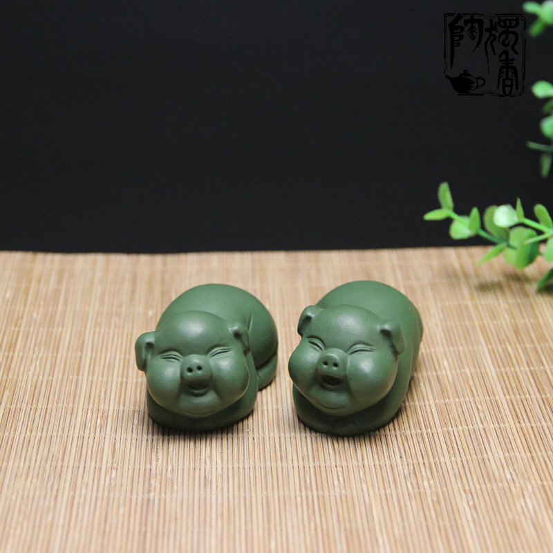 宜兴紫砂手工小猪对猪茶宠摆件