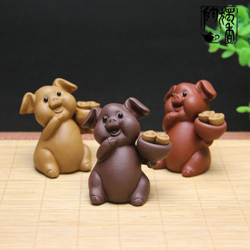 宜兴紫砂手工猪茶宠摆件