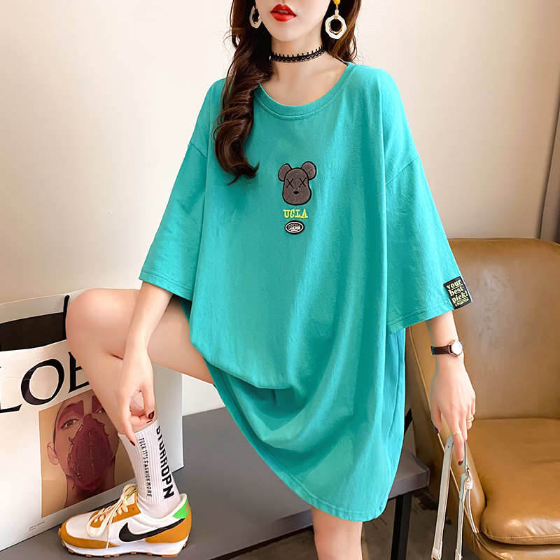 Real shot new short sleeve T-shirt women's summer tide mid long thorn embroidered top large women's dress