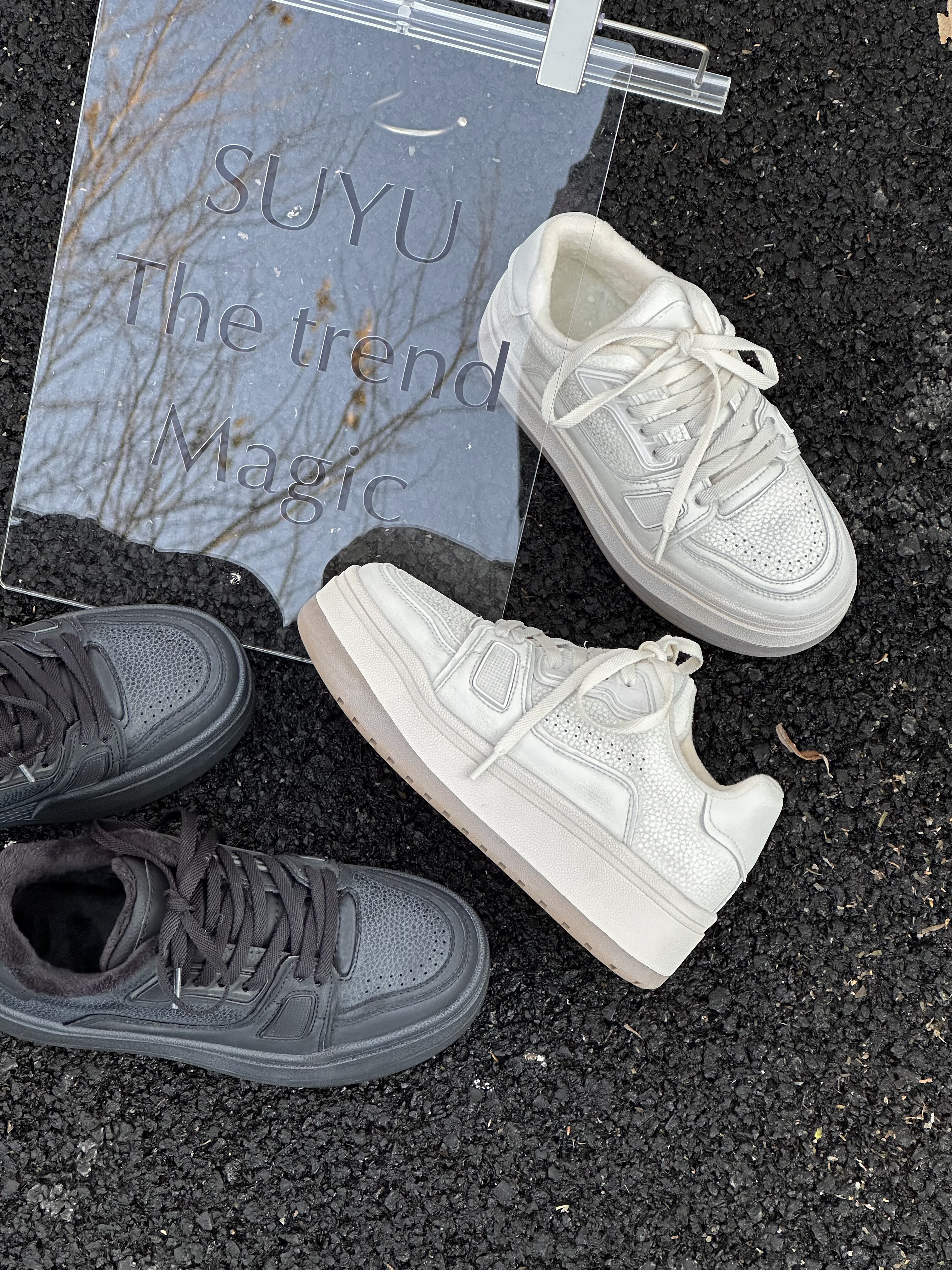 苏与2025秋冬新款真皮厚底板鞋