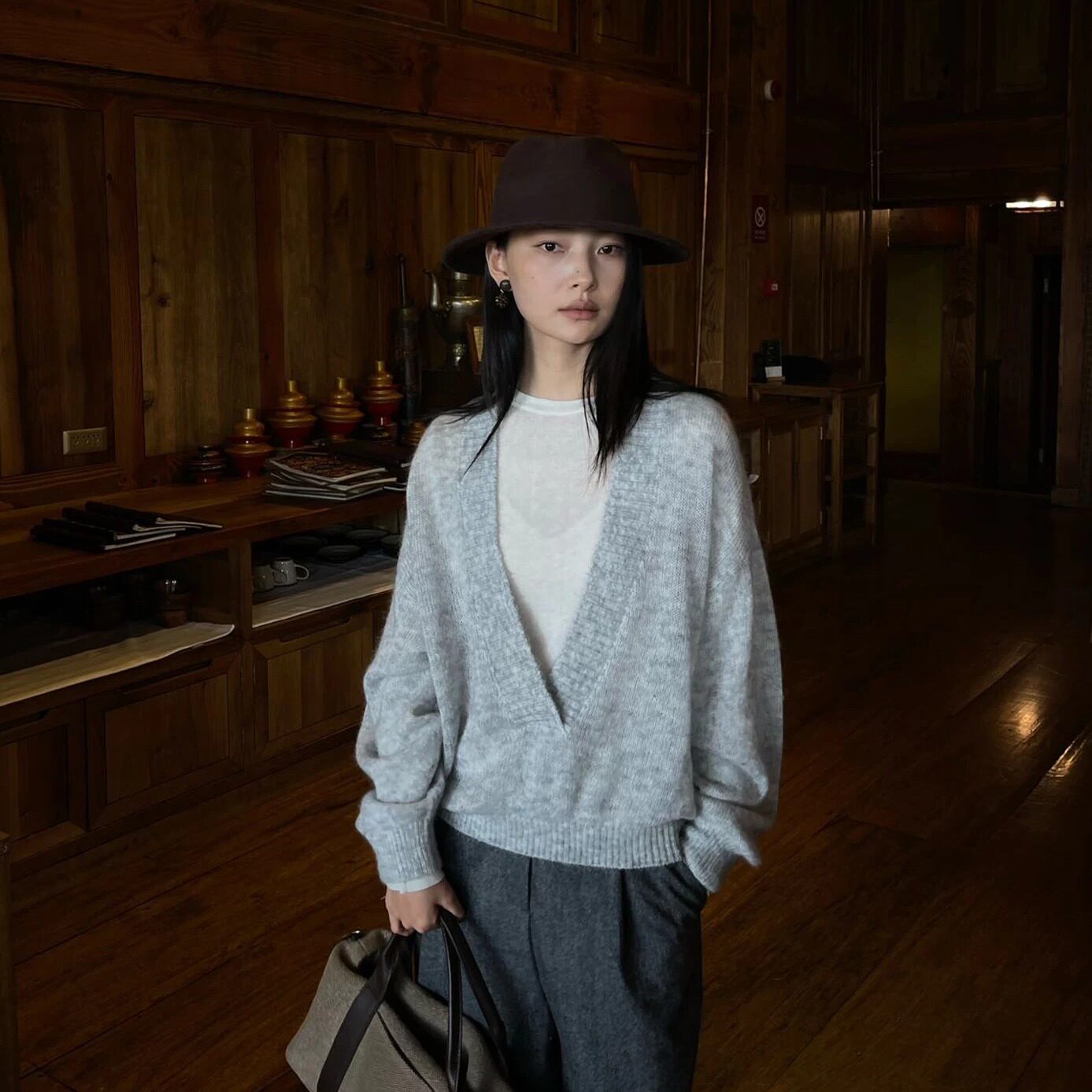 PURITY YR小众设计马海毛绵羊毛2026冬松弛感老钱大V领软糯毛衣女