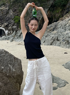 PURITY YH 小众简约单肩斜肩时尚吊带背心女显瘦不规则露肩小上衣