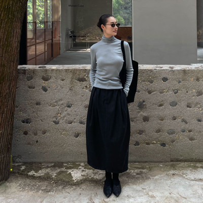 小众秋冬灰简约休闲遮胯半身裙25新款羊毛韩版气质百搭显瘦花苞裙