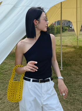 PURITY YH 小众简约单肩斜肩时尚显瘦吊带背心女不规则露肩小上衣