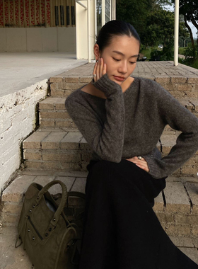 灰色圆领套头软糯内搭毛衣女秋冬韩系叠穿慵懒风打底衫针织衫上衣