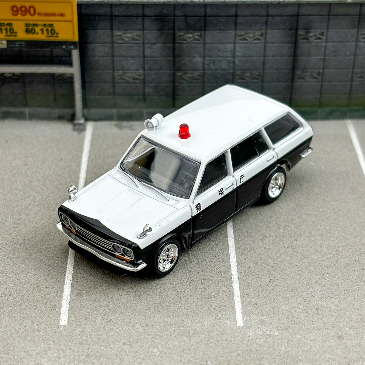 TW汽车模型合金模型达特桑