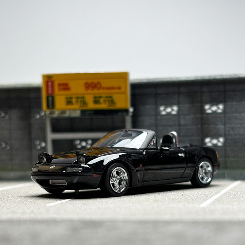 MT 翻灯1:64马自达MX5 Eunos Roadster NA敞篷跑车 合金车模