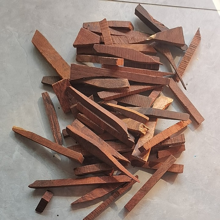 越南黄花梨 老料 紫油梨 佛珠料  花纹颜色好 小吊坠 饰品 DIy