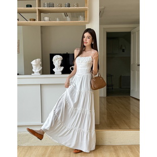 浅布调 美式复古白色吊带连衣裙女夏季新款裙子修身显瘦度假长裙