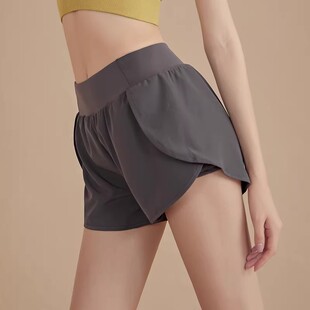 夏季运动短裤女款羽毛球专业训练防走光健身裤跑步跳绳速干三分裤
