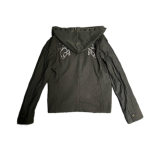 「新品 非UNDERCOVER T期＂呐喊女＂柳丁连帽西服 预告」独家款