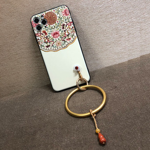 适用苹果16pro max浮雕手机壳iphone15plus 14 13沙金手镯mate60