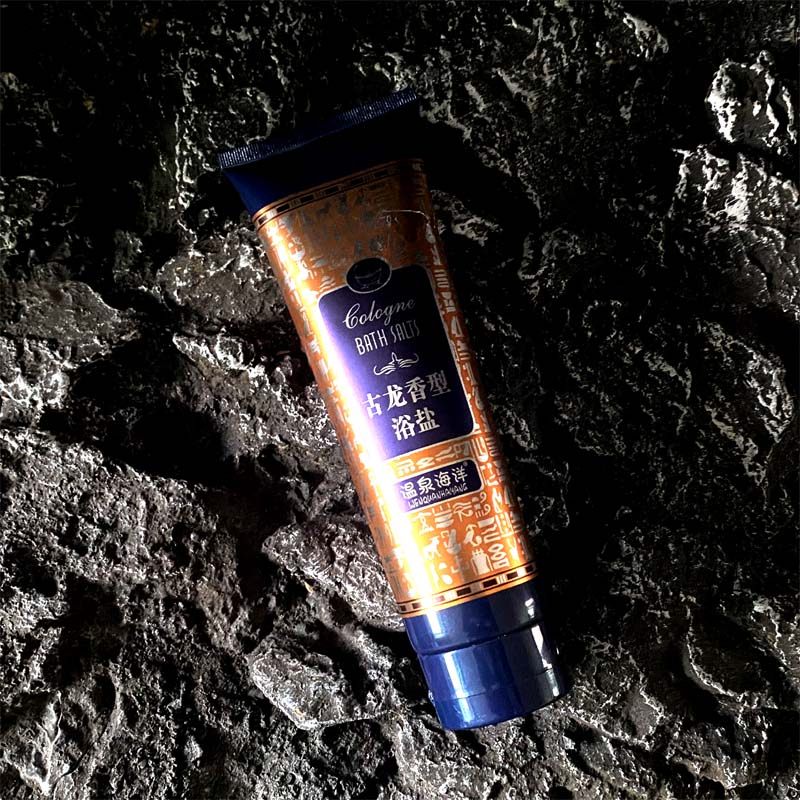 浴盐瓶装温泉海洋古龙香型浴盐身体按摩膏体磨砂沐浴盐洗澡盐奶浴,洗护清洁剂/卫生巾/纸/香薰,浴盐,淘宝优惠券,粉丝福利购,淘宝优惠卷