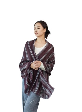 橘语内蒙古纯羊毛精纺欧美风条纹驼色紫色印花柔软薄款披肩