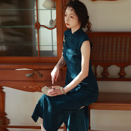 枕梦村庄国风旗袍一字扣女装优雅