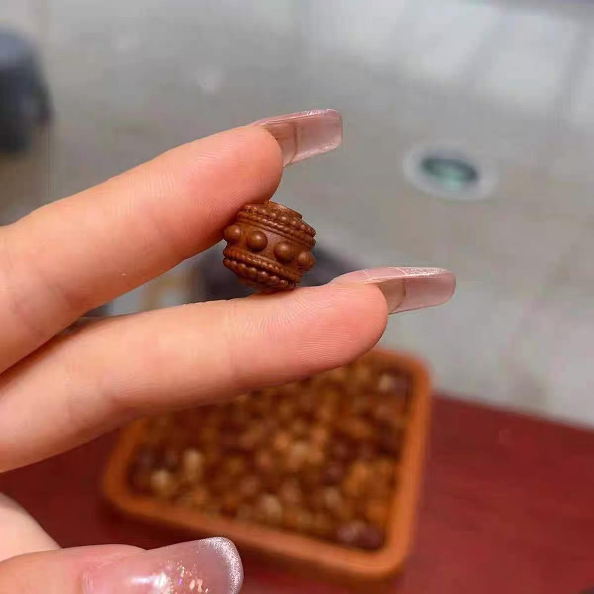 老山檀转经轮桶珠佛珠手串项链