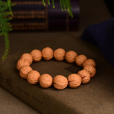 猴头核桃手串天然无修凤羽