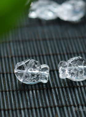 天然白水晶小猫鱼通孔配件 约15mm diy手串项链 ZW697