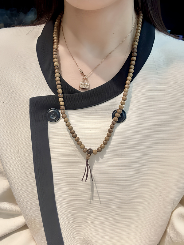 베트남 나트랑 침향 노란색 토양 108 부처님 비즈 팔찌 6MM DM178