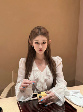 JOEY南法慵懒感蕾丝衬衣女款2026新款法式小资漂亮上衣雪纺白衬衫