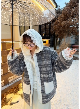 魔女MoNvKiKiPlus「杏雨」大码微胖费尔岛毛毛加厚外套#B637