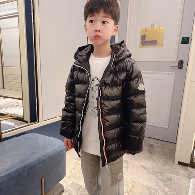 儿童羽绒服90白鸭绒男童女童连帽外套冬季新款轻薄保暖上衣小中大