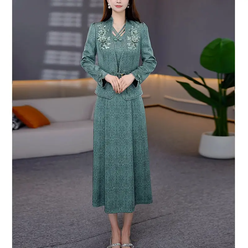 新中式刺绣蕾丝连衣裙两件套