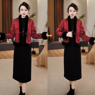 2025冬季新中式风红色外套黑色连衣裙女装套装洋气减龄
