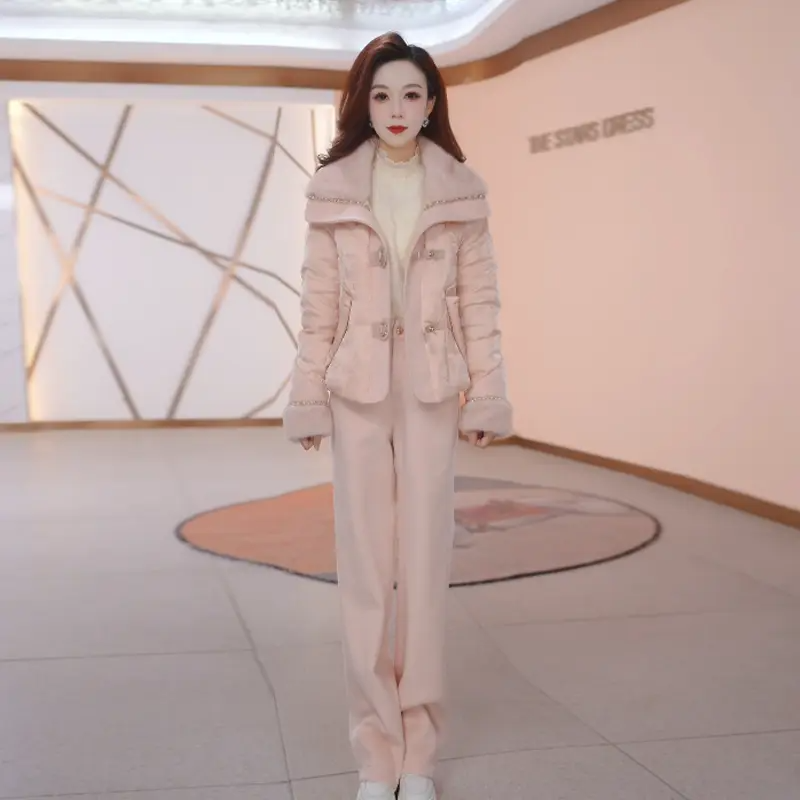 小香风羽绒服套装女冬季2025新款今年流行爆款洋气独特别致两件套