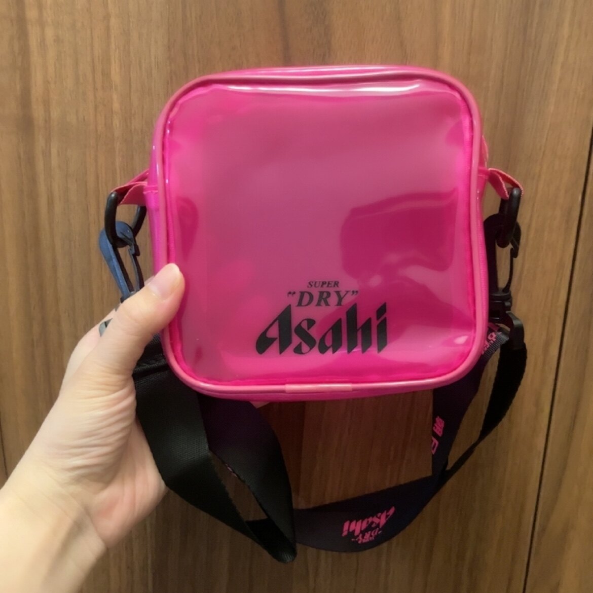 全新日本朝日啤酒粉墨限定透明斜斜挎包/拎包/腰包