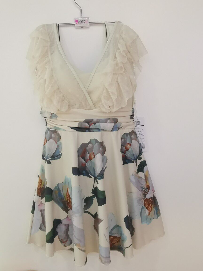 号手新款夏女士游泳衣保守连体无圈聚拢裙子遮肉显瘦温柔气质泳装