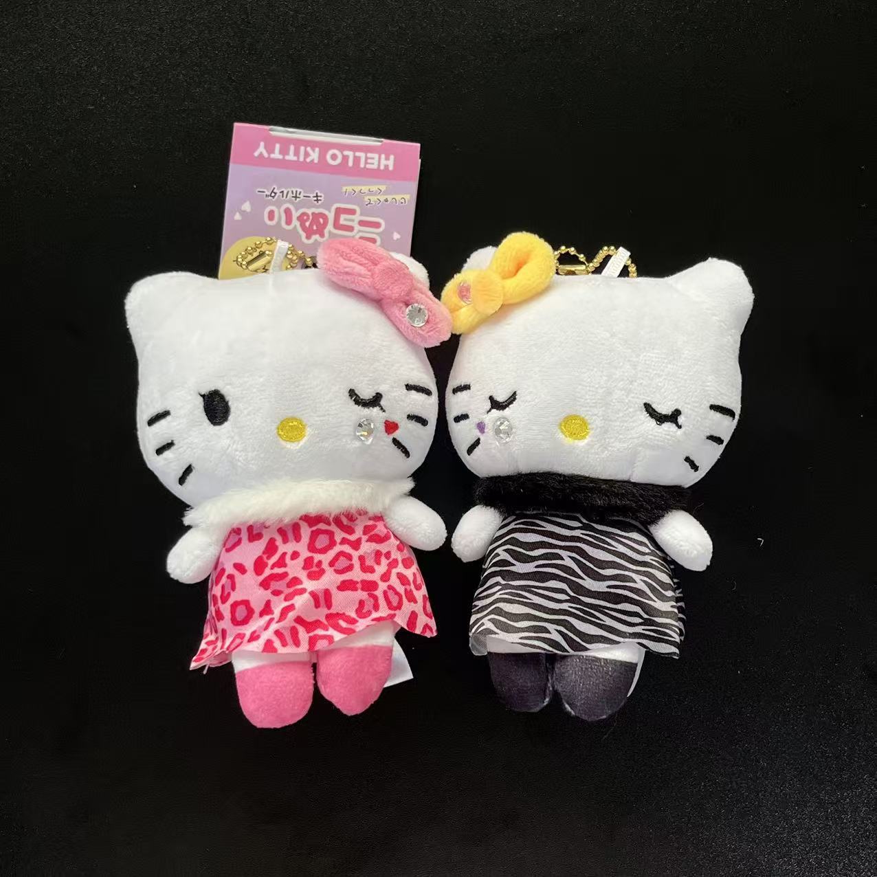 日本可爱KT猫带珠链豹纹