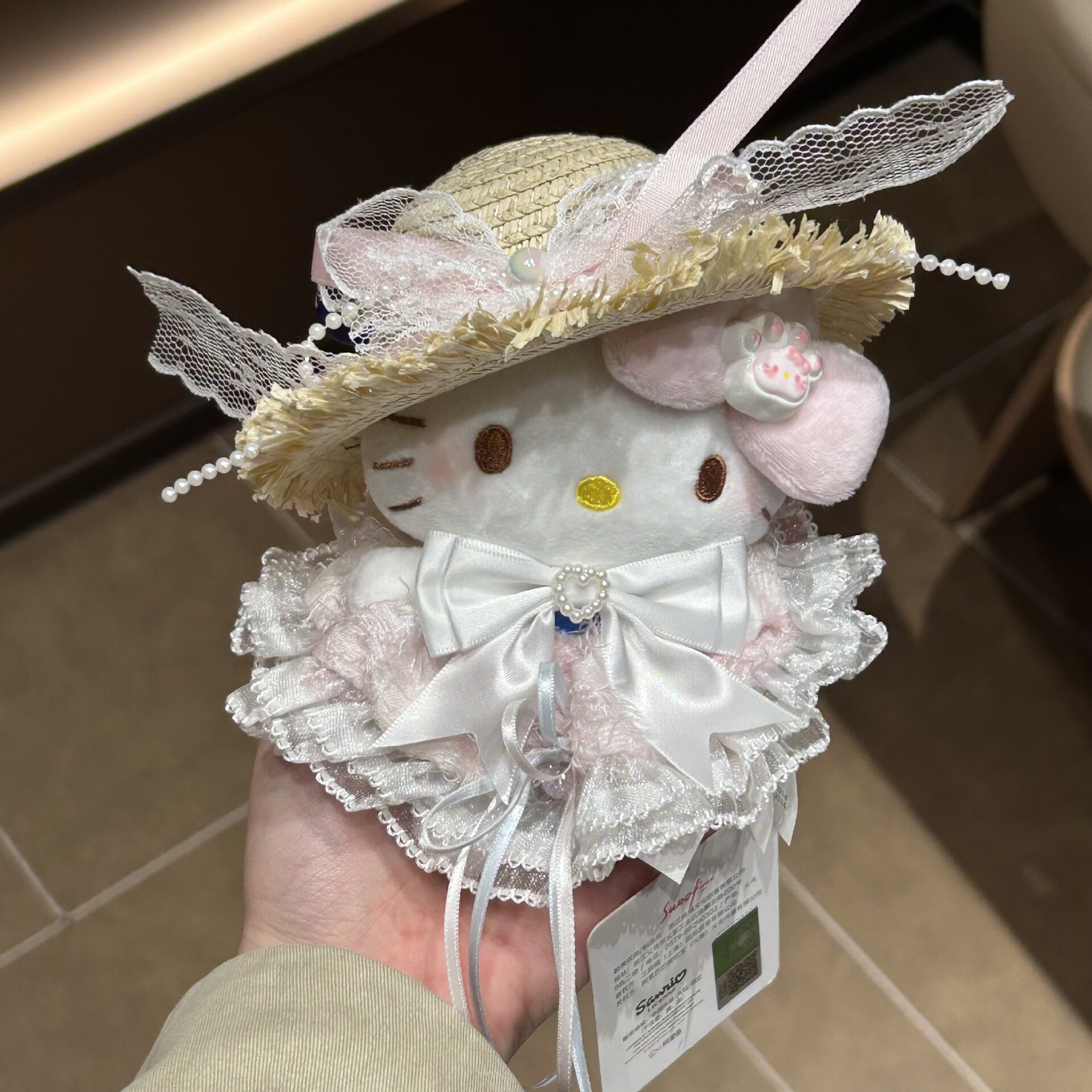 日本正版Hellokitty公仔