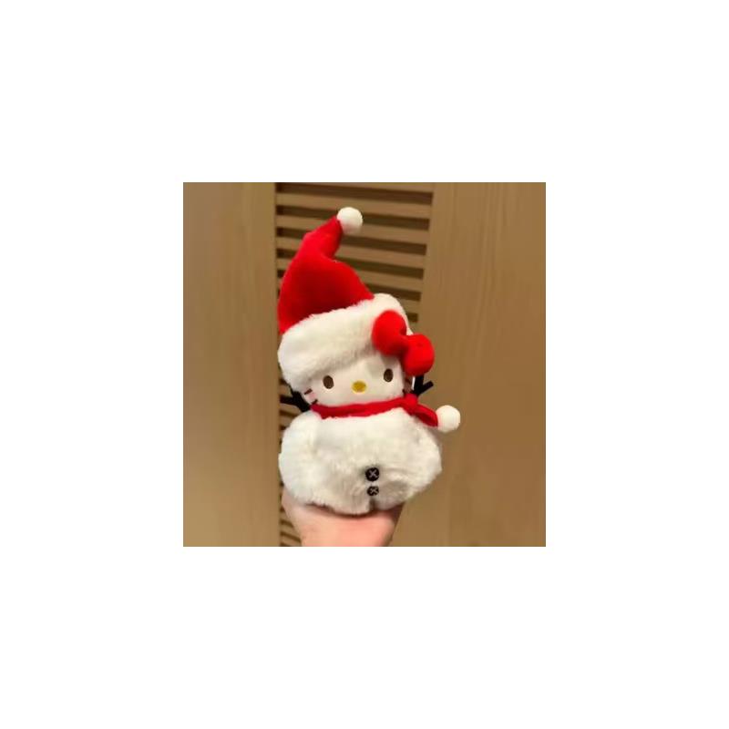 日本圣诞节雪人HelloKitty毛绒包挂件姜饼人公仔可爱玩偶女生礼物