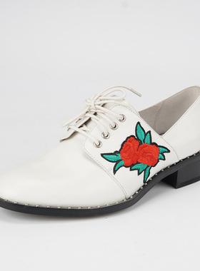 35-36/39牛皮shellys 白色山茶花刺绣玛丽珍低跟小皮鞋系带女单鞋