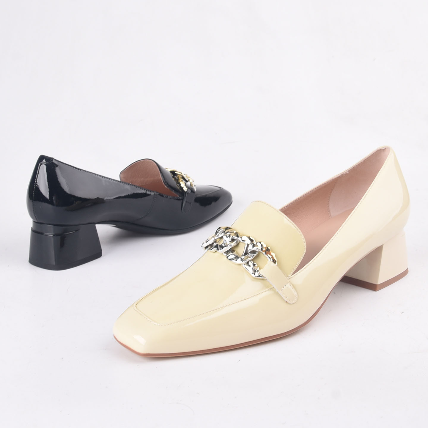 莱尔斯丹羊皮金属扣乐福浅口单鞋