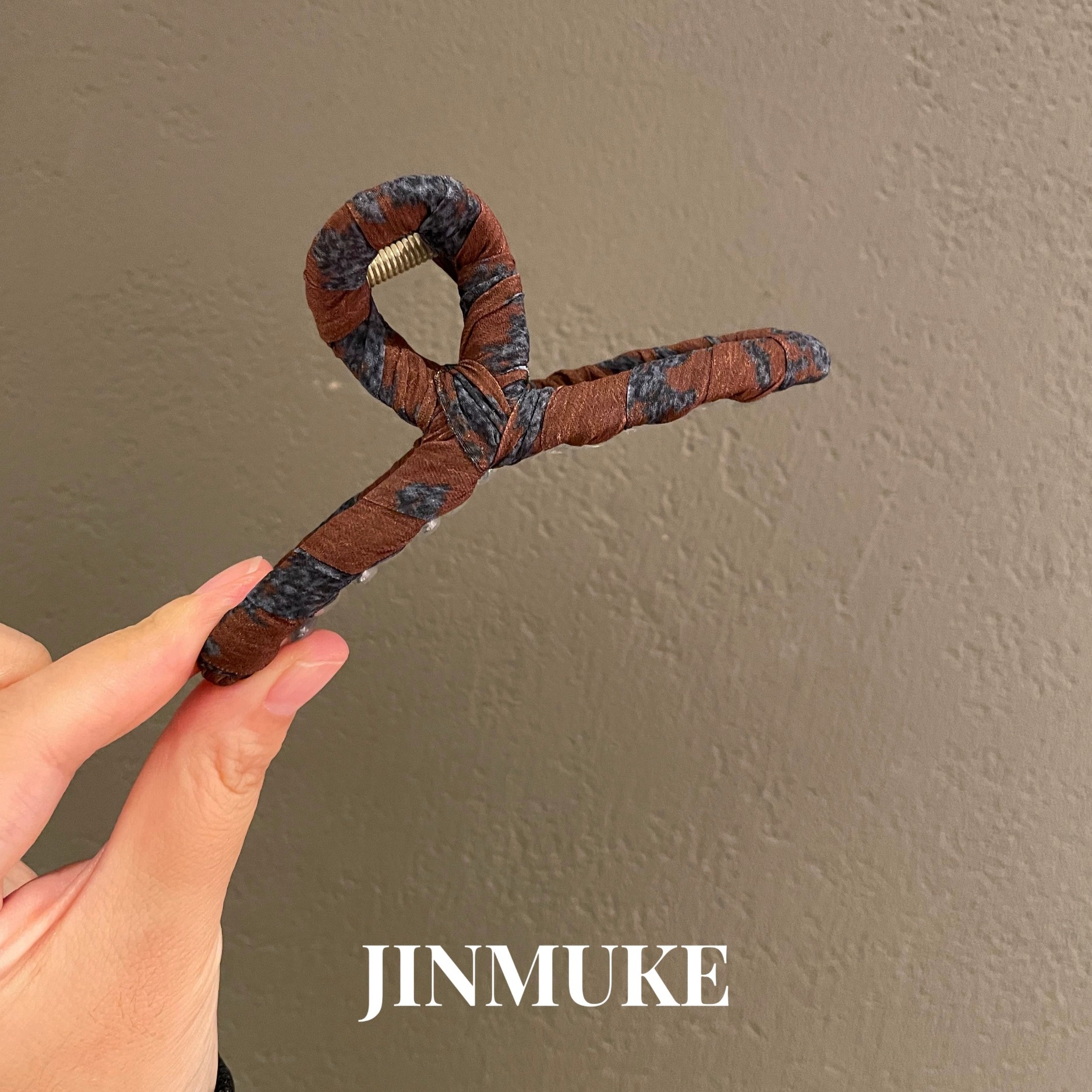 JINMUKE韩国进口发饰头饰花布缠绕气质11厘米抓夹发抓新品秋冬