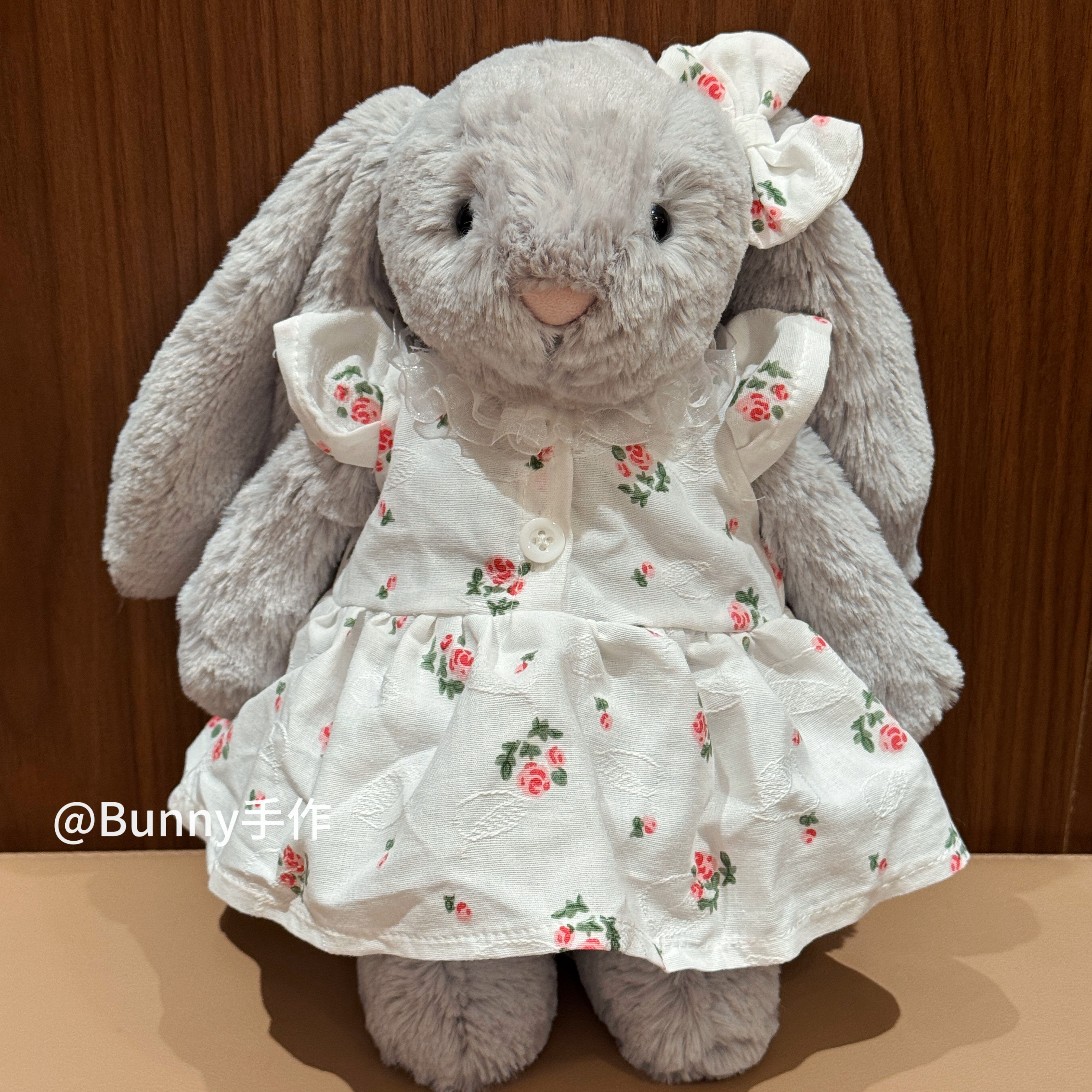 原创手作邦尼兔可爱碎花裙蛋糕裙婚纱邦尼兔裙子衣服着替