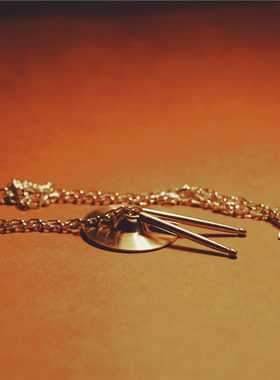 霜筱原创摇滚风暴 纯手工锻打镲片鼓槌吊坠 资深鼓手项链男女适戴