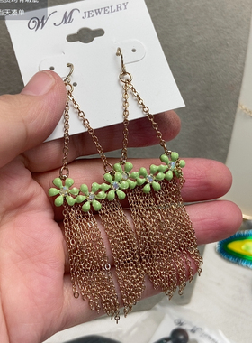 绿色