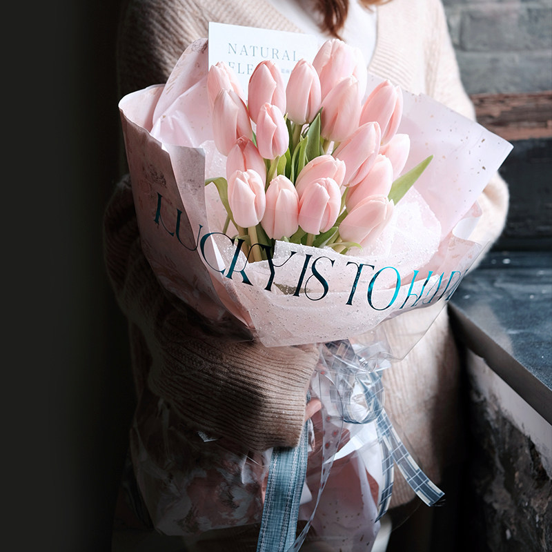 郁金香花束鲜花送女朋友生日上海同城速递花店送花小时达思南香山